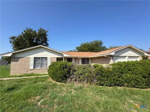 3007 Sierra Dr, Killeen, TX 76543