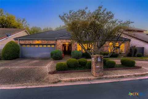 10904 Legends Ln, Austin, TX 78747
