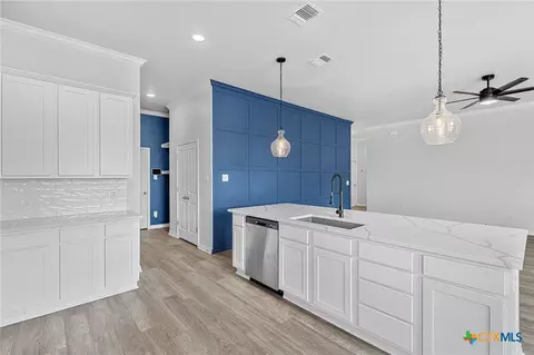 Kitchen - 7207 Rosado Dr, Temple, TX 76502 photo 4 of 5