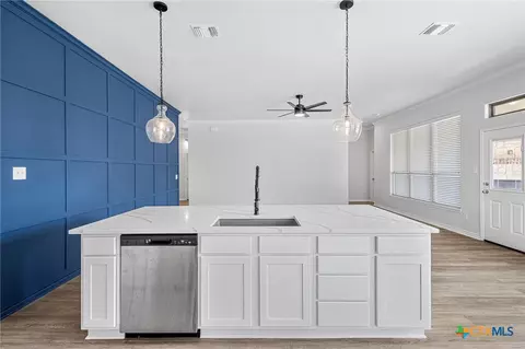 Kitchen - 7207 Rosado Dr, Temple, TX 76502 photo 3 of 5