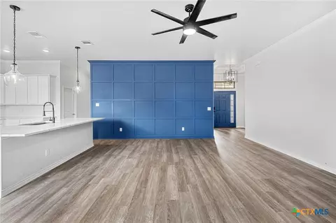 Living - 7207 Rosado Dr, Temple, TX 76502 photo 4 of 4