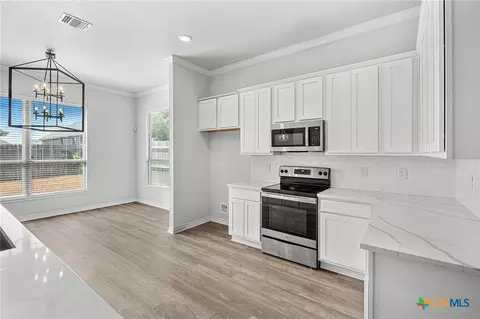 Kitchen - 7207 Rosado Dr, Temple, TX 76502 photo 5 of 5