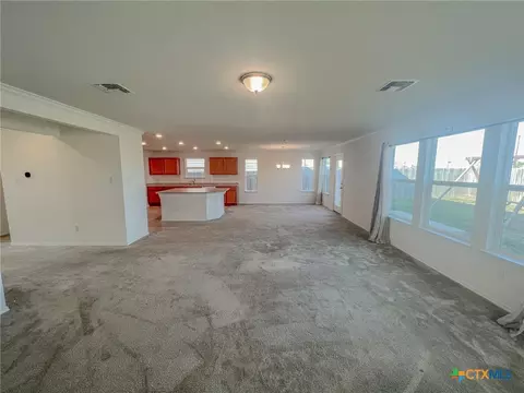 Living - 625 Bailey Park Dr, Jarrell, TX 76537 photo 2 of 5