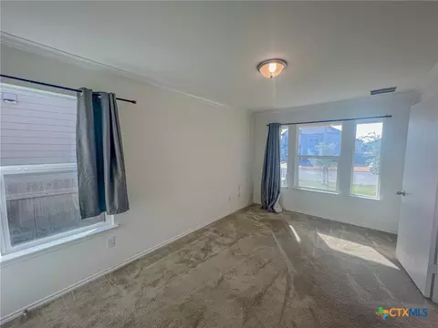 Bedroom - 625 Bailey Park Dr, Jarrell, TX 76537 photo 1 of 7