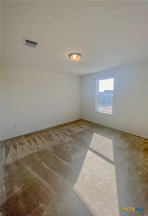 Bedroom - 625 Bailey Park Dr, Jarrell, TX 76537 photo 7 of 7