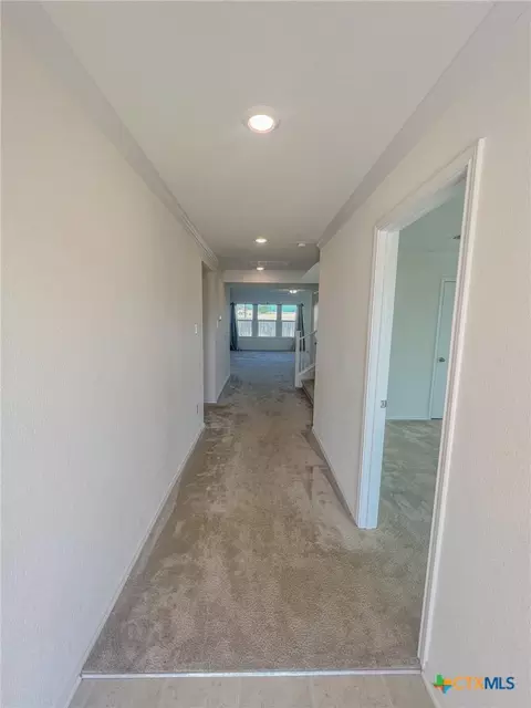 Entry Way - 625 Bailey Park Dr, Jarrell, TX 76537 photo 1 of 2