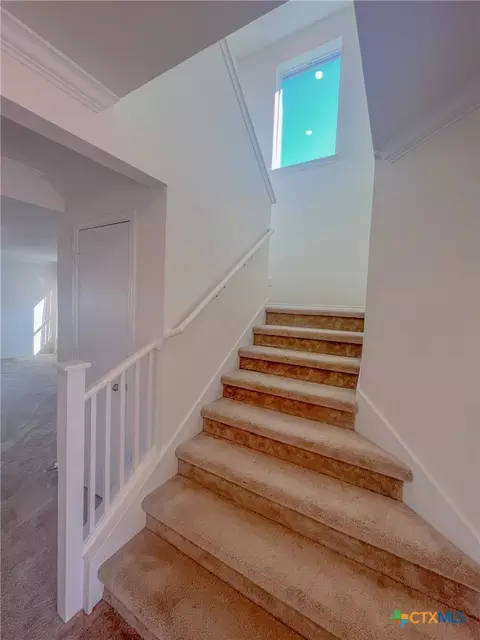 Entry Way - 625 Bailey Park Dr, Jarrell, TX 76537 photo 2 of 2