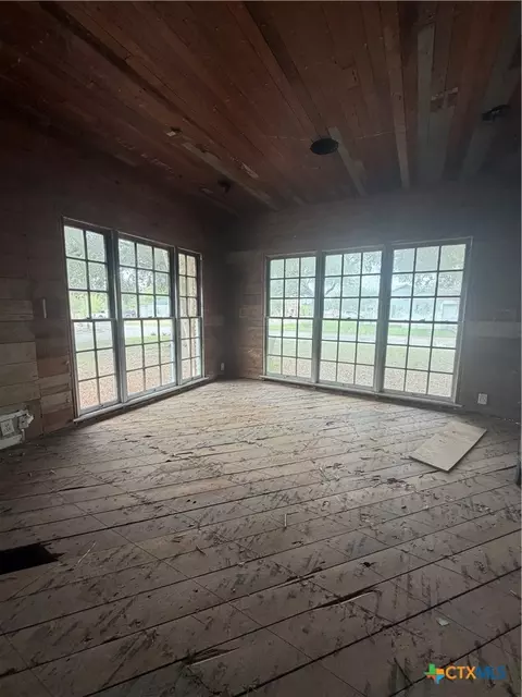 Living - 302 3rd St, Cuero, TX 77954 photo 2 of 2
