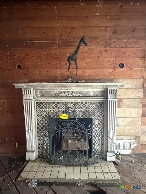 Other - 302 3rd St, Cuero, TX 77954 photo 3 of 10