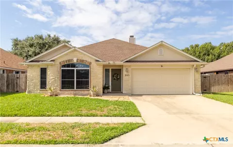 305 Waterstone, Victoria, TX 77901