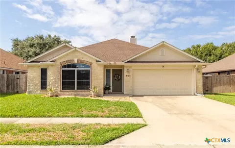 305 Waterstone, Victoria, TX 77901
