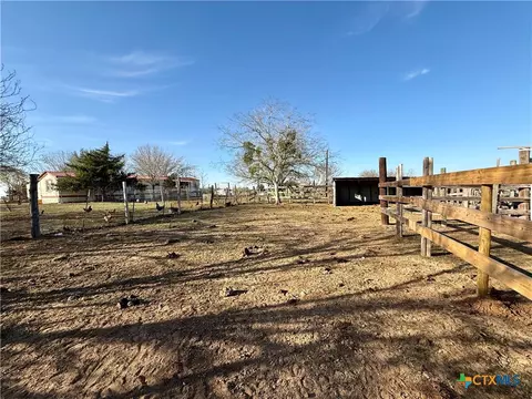 Exterior - 685 Fox Ln, Lockhart, TX 78644 photo 6 of 16