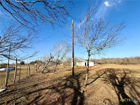 Exterior - 685 Fox Ln, Lockhart, TX 78644 photo 7 of 16