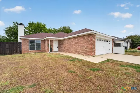 607 Lisa Ln, Killeen, TX 76543