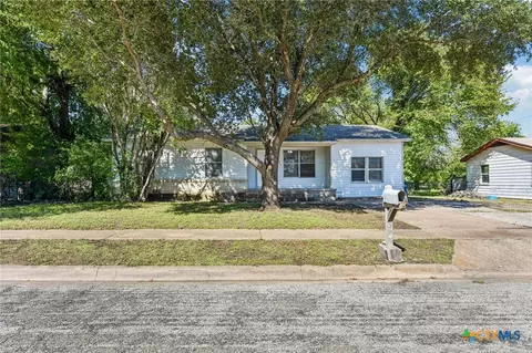 1004 S 5th St, Copperas Cove, TX 76522