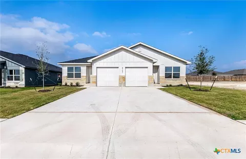6107 Twistleaf Ln, Killeen, TX 76543