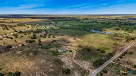 306 Cr 430 Rd, Hallettsville, TX 77964