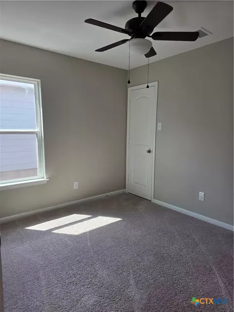 Bedroom - 585 Aplite Pass, Maxwell, TX 78656 photo 4 of 8