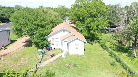 1704 N Goldman St, Victoria, TX 77901