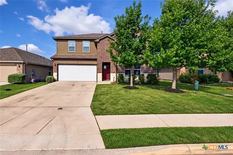 1316 Redwood Crk, Seguin, TX 78155