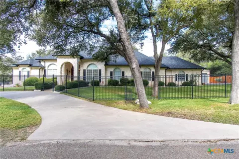 14 Calamity Jane Dr, Morgans Point Resort, TX 76513