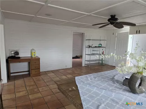 Dining - 503 E Dallas Ave, Seadrift, TX 77983 photo 1 of 1