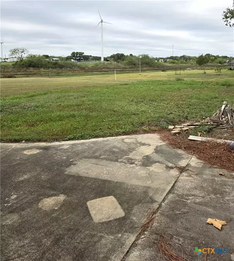 Other - 503 E Dallas Ave, Seadrift, TX 77983 photo 2 of 10