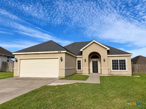 216 Amberglow Ct, Victoria, TX 77904