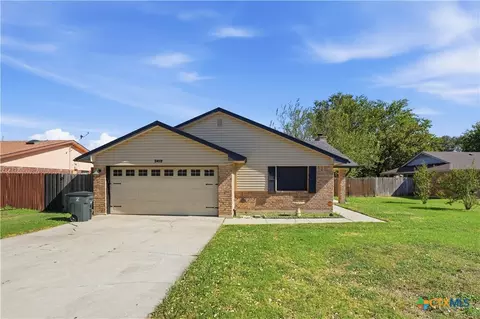 2412 Lago Trl, Killeen, TX 76543