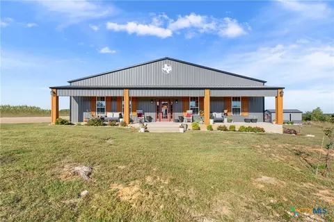 257 Beadle Rd, Gatesville, TX 76528