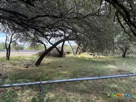 3900 E Rancier Ave Dr, Killeen, TX 76543