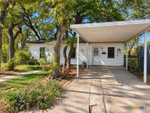 709 Mary Jane St, Belton, TX 76513