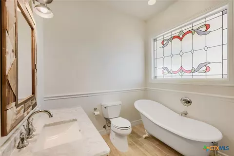 Bath - 0 Prado Vis, Elgin, TX 78621 photo 5 of 6