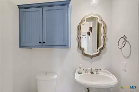 Bath - 0 Prado Vis, Elgin, TX 78621 photo 4 of 6