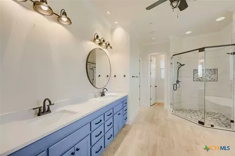 Bath - 0 Prado Vis, Elgin, TX 78621 photo 1 of 6