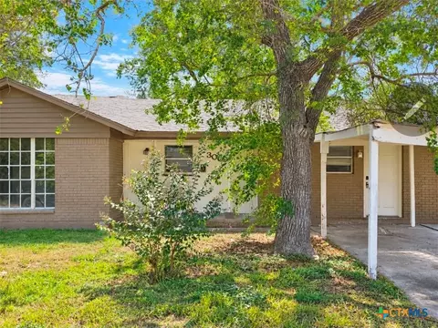 3009 Linda Dr, Victoria, TX 77901