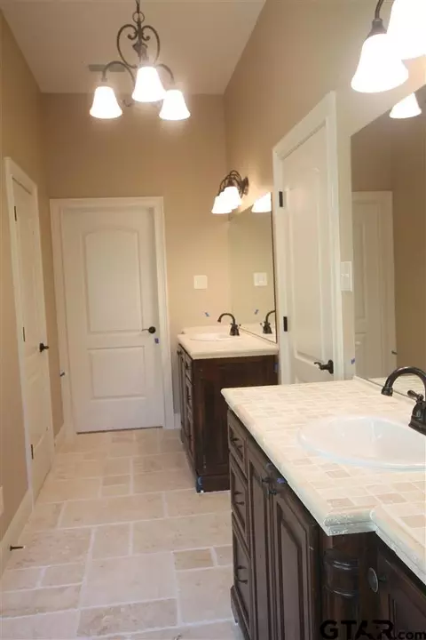 320 Rustic Dr, Hideaway, TX 75771 photo 9