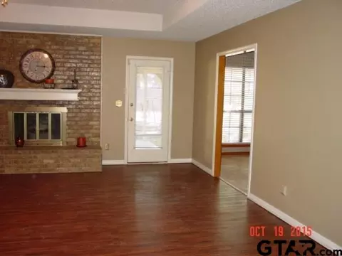 1605 Pinecrest, Gilmer, TX 75644 photo 3