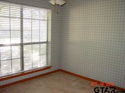 1605 Pinecrest, Gilmer, TX 75644 photo 5
