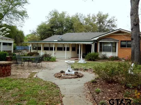 1084 E Main, Van, TX 75790 photo 21