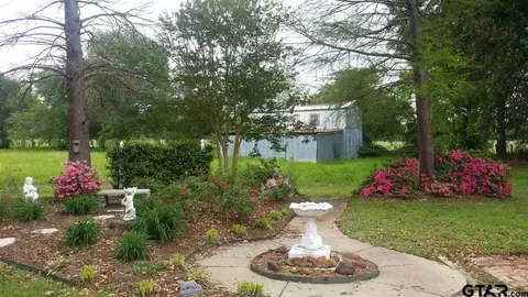 1084 E Main, Van, TX 75790 photo 20