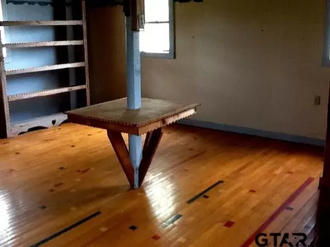 1084 E Main, Van, TX 75790 photo 25