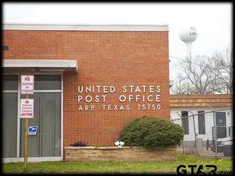 112 Johnston St, Arp, TX 75750 photo 10