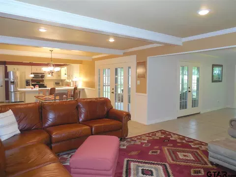 219 Hideaway Ln E, Hideaway, TX 75771 photo 5