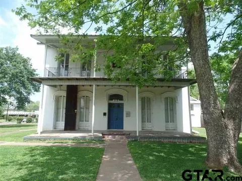 115 Third St, Rusk, TX 75785 photo 1