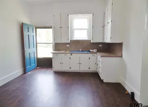 115 Third St, Rusk, TX 75785 photo 11