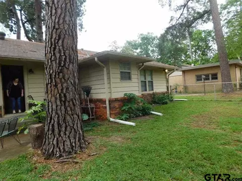 727 Pine St, Gilmer, TX 75644 photo 20
