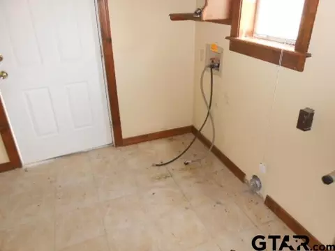 265 E Cr 439, Bronson, TX 75930 photo 5