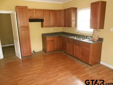 265 E Cr 439, Bronson, TX 75930 photo 2