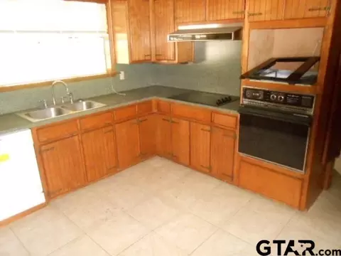 265 E Cr 439, Bronson, TX 75930 photo 6